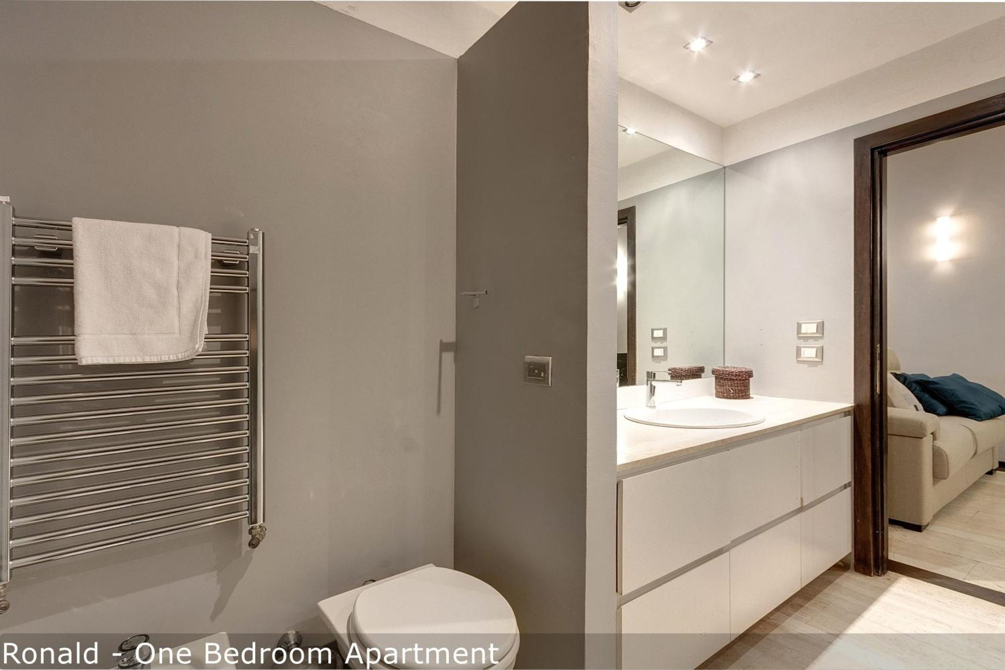 Calzaiuoli Apartments By Mamo Florence Room photo